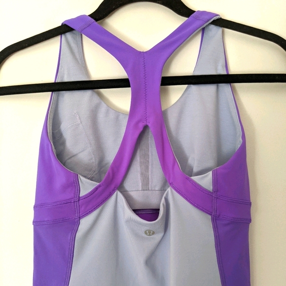 Lululemon Run: Fast Track Tank Cool Breeze 6 - Picture 14 of 15
